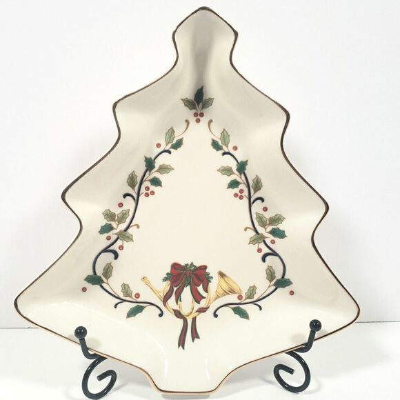 Mikasa Holiday Elegance Christmas Tree Candy Dish Holly Berries FKOO I-203 - Picture 4 of 10